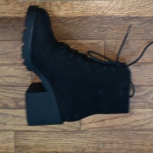 Chunky, ankle boots!